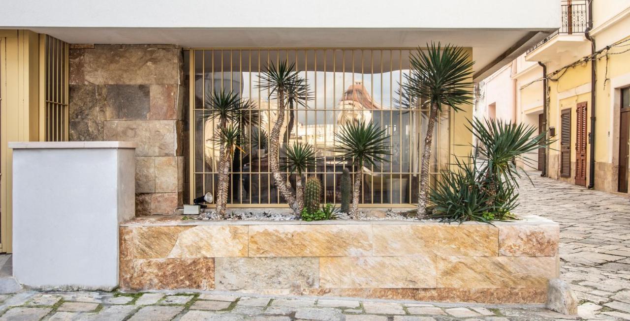 Santo Stefano Raro Rooms Collection Brindisi Exterior photo