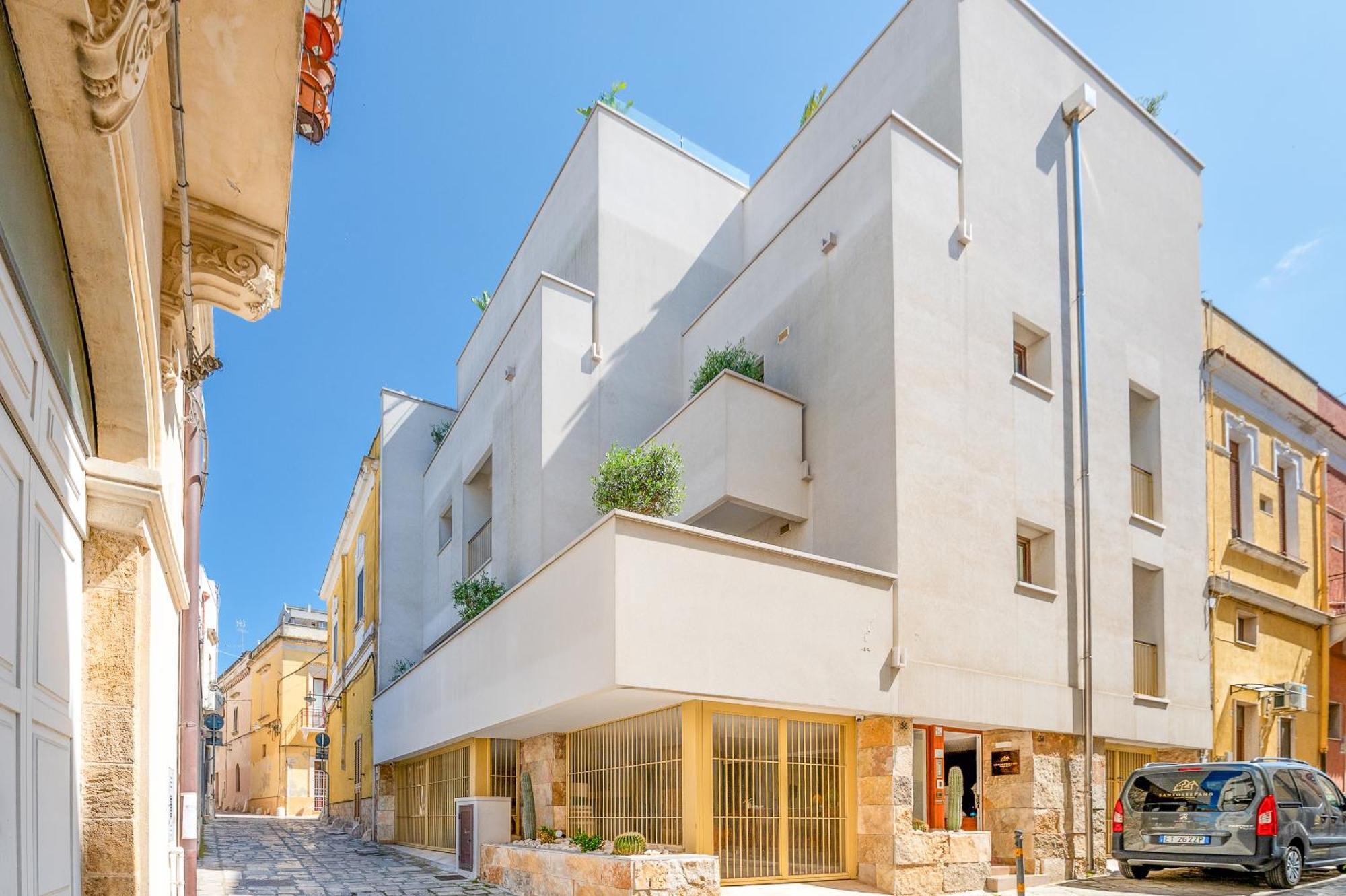 Santo Stefano Raro Rooms Collection Brindisi Exterior photo
